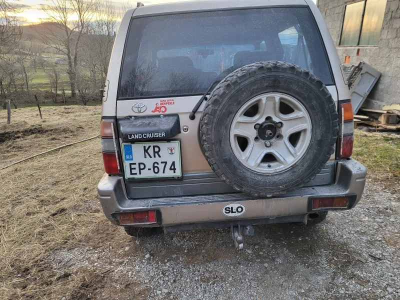 Toyota Land cruiser 3.0D , снимка 3 - Автомобили и джипове - 48479840