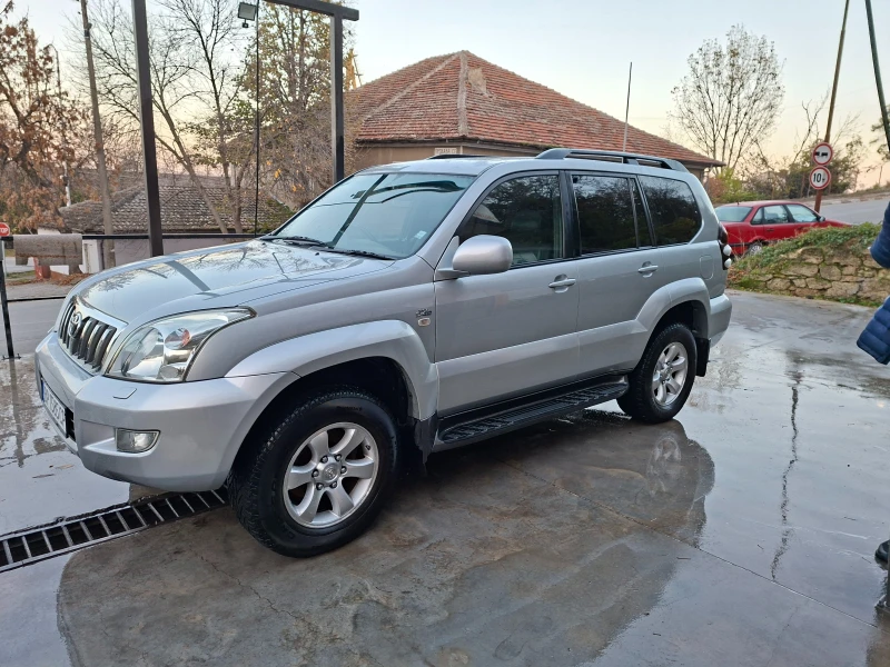 Toyota Land cruiser 3.0 D4D, снимка 4 - Автомобили и джипове - 52295622