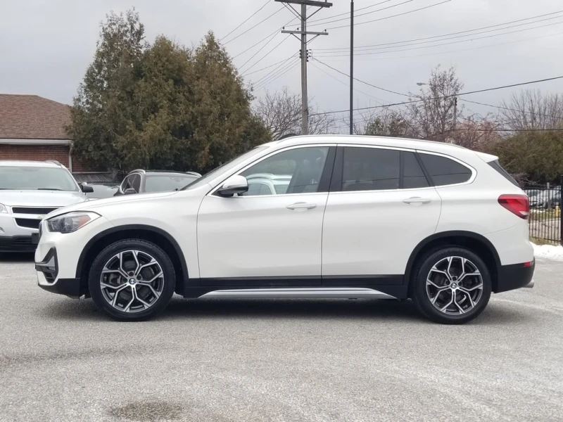 BMW X1 * NO ACCIDENT| NAV| PANO| CAMERA| MULTI COLOUR AMB, снимка 3 - Автомобили и джипове - 52906865