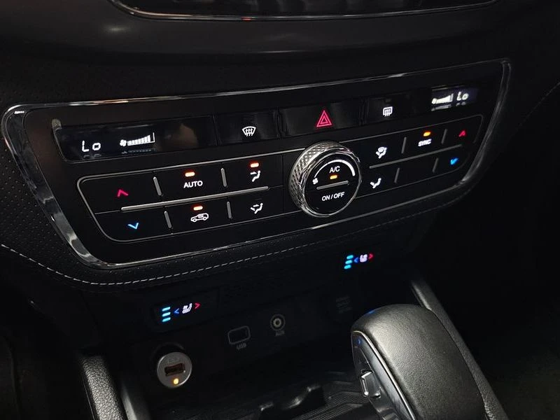 SsangYong Rexton 2.2 2WD Prestige, снимка 16 - Автомобили и джипове - 55737676