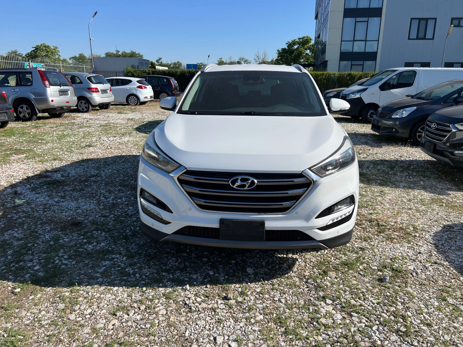 Hyundai Tucson 2.0 CRDI 4X4 - изображение 2