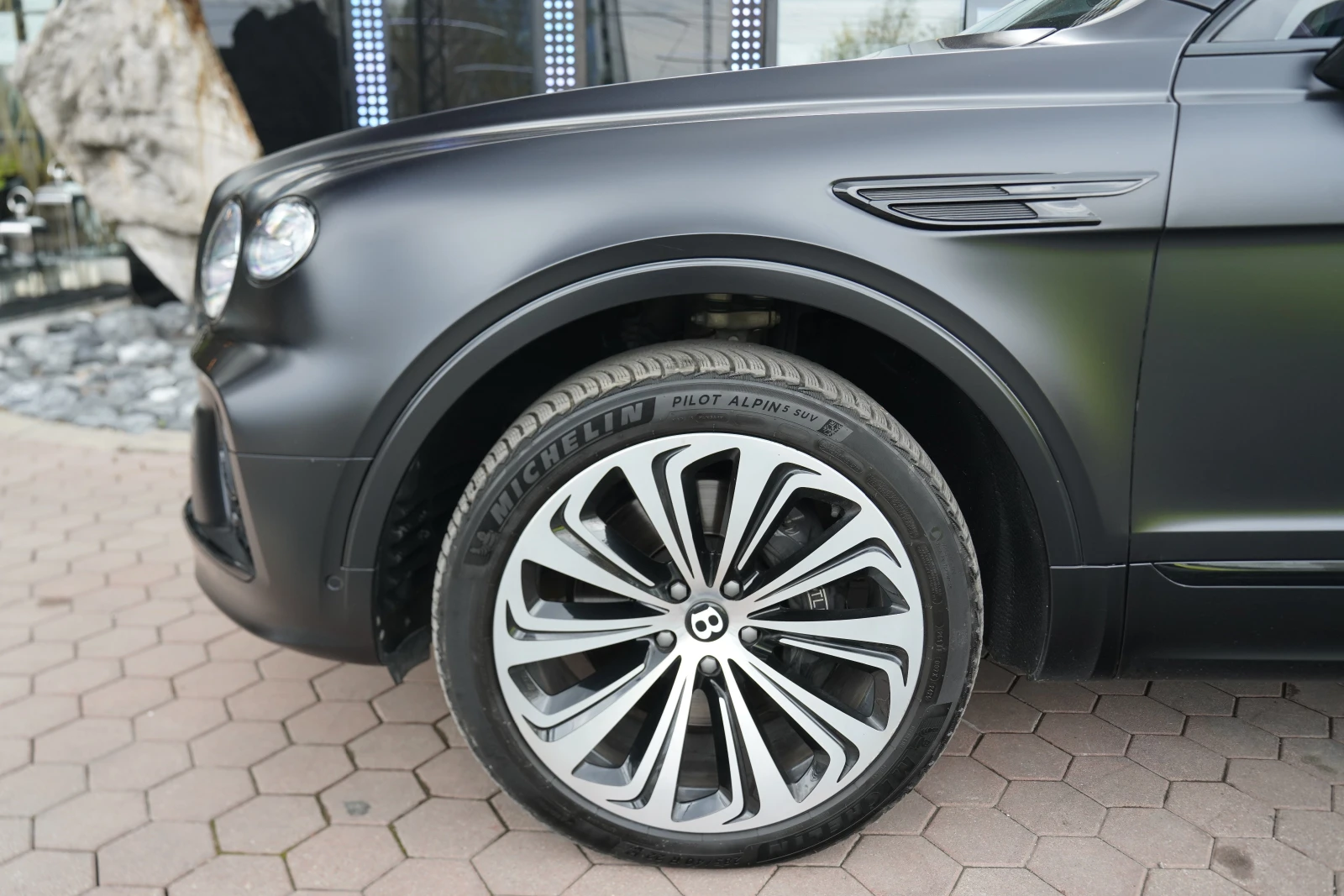Bentley Bentayga 4.0 V8 AWD First Edition | Mobile.bg � ����������� 14