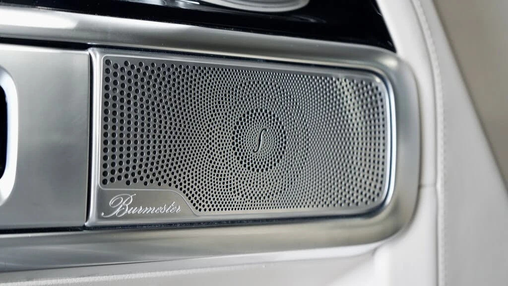 Mercedes-Benz G 63 AMG 4MATIC* AвтоКредит * (ЦЕНА ДО БГ), снимка 9 - Автомобили и джипове - 54021382