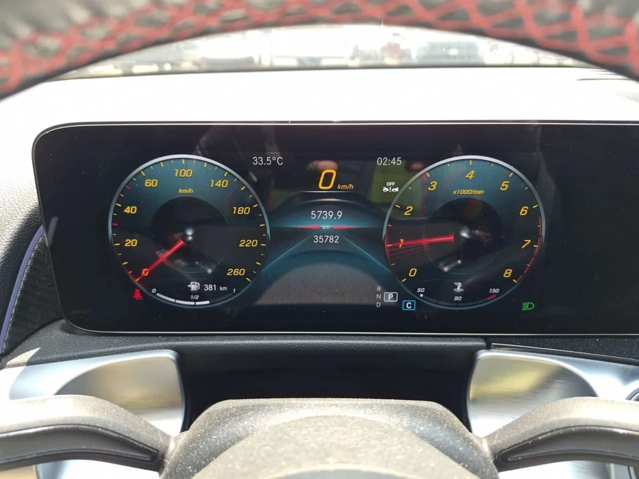 Mercedes-Benz GLB 250  360 / AMBIENT / LED / 2 КЛЮЧА , снимка 10 - Автомобили и джипове - 55445922