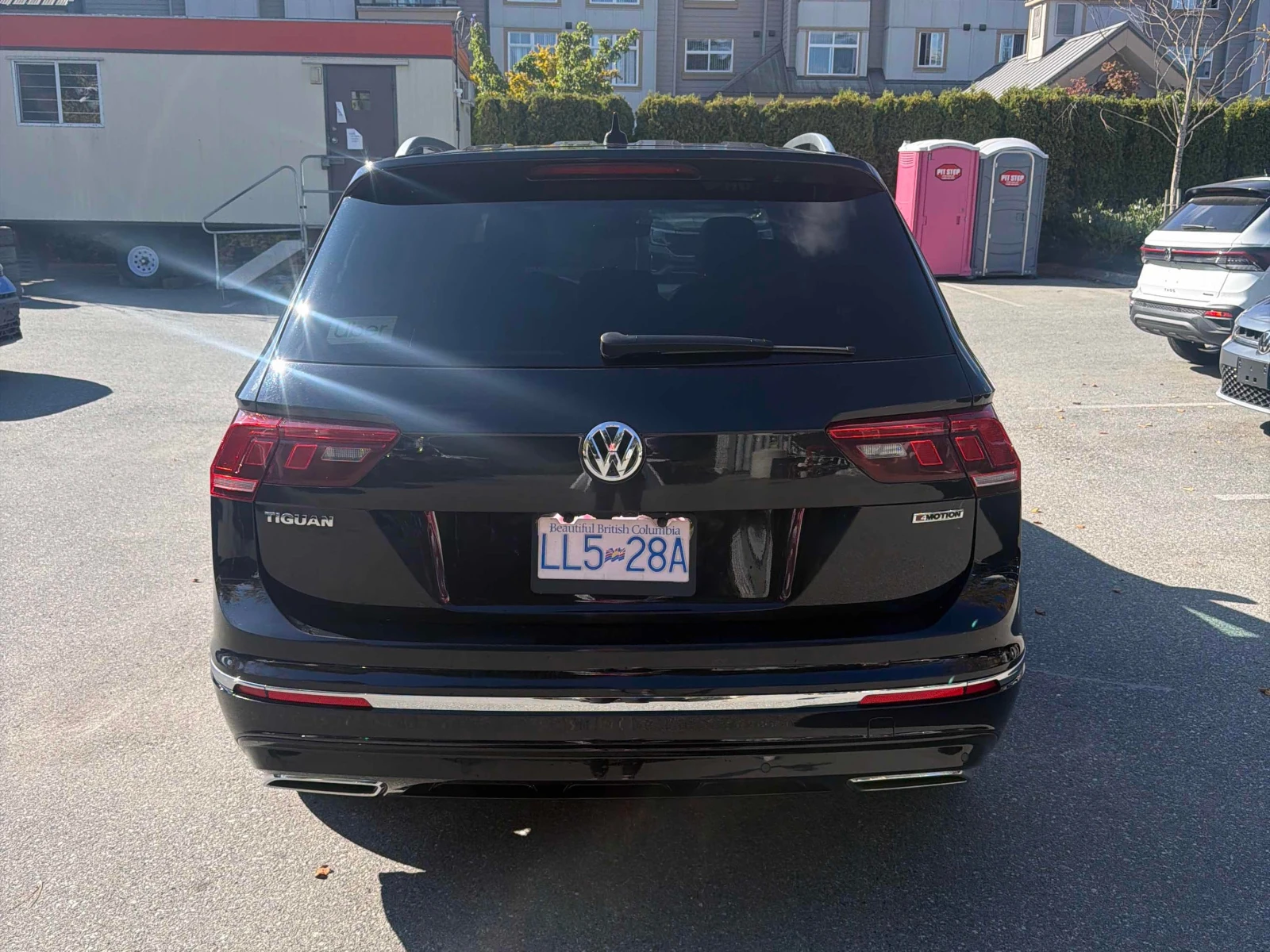 VW Tiguan * Highline * CARFAX * ОПЦИЯ ЗА ФИНАНСИРАНЕ, снимка 4 - Автомобили и джипове - 55886608