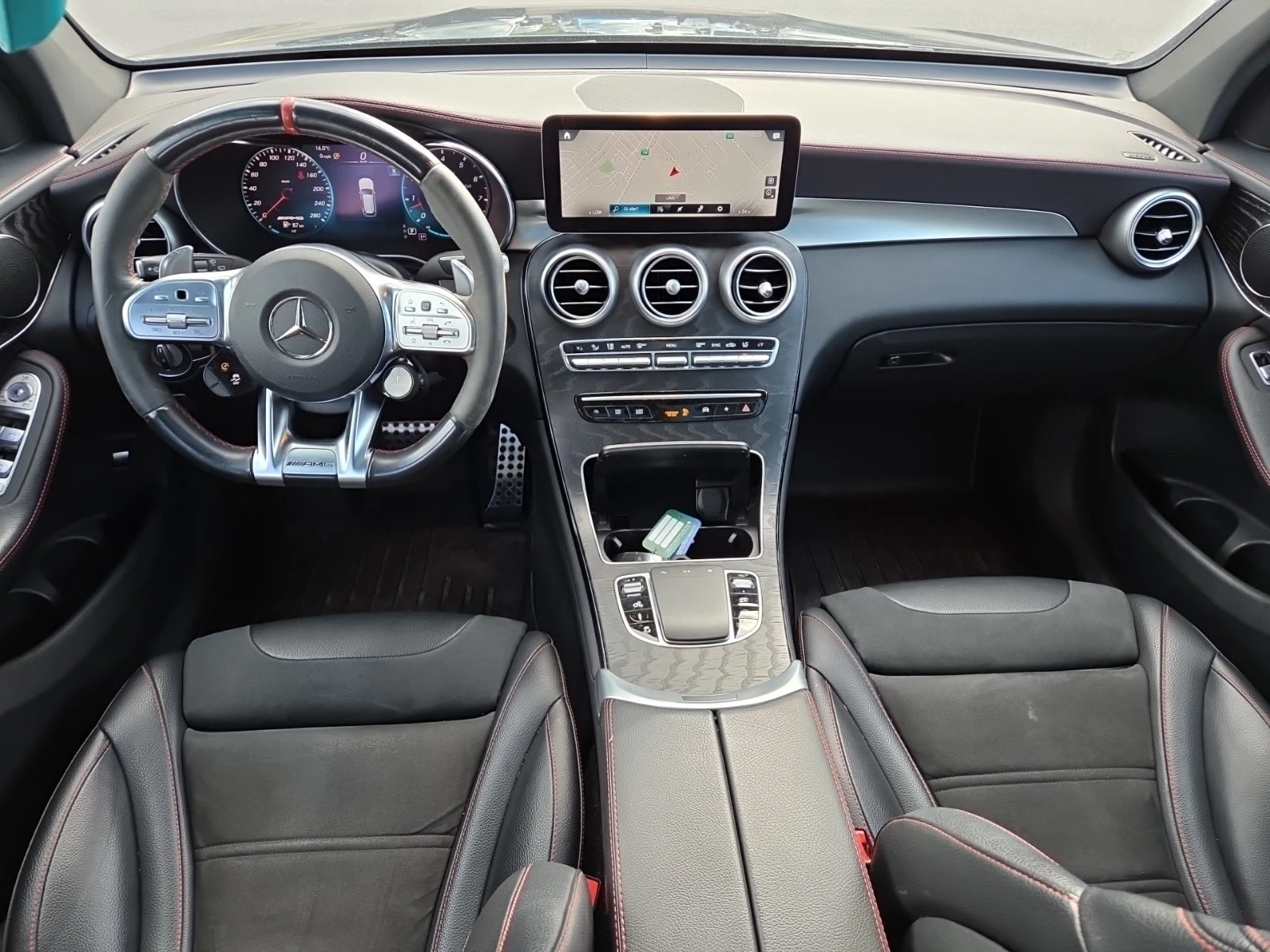 Mercedes-Benz GLC 43 AMG ALCANTARA| 360CAM| PANO| 2 КЛЮЧА| , снимка 10 - Автомобили и джипове - 56082960