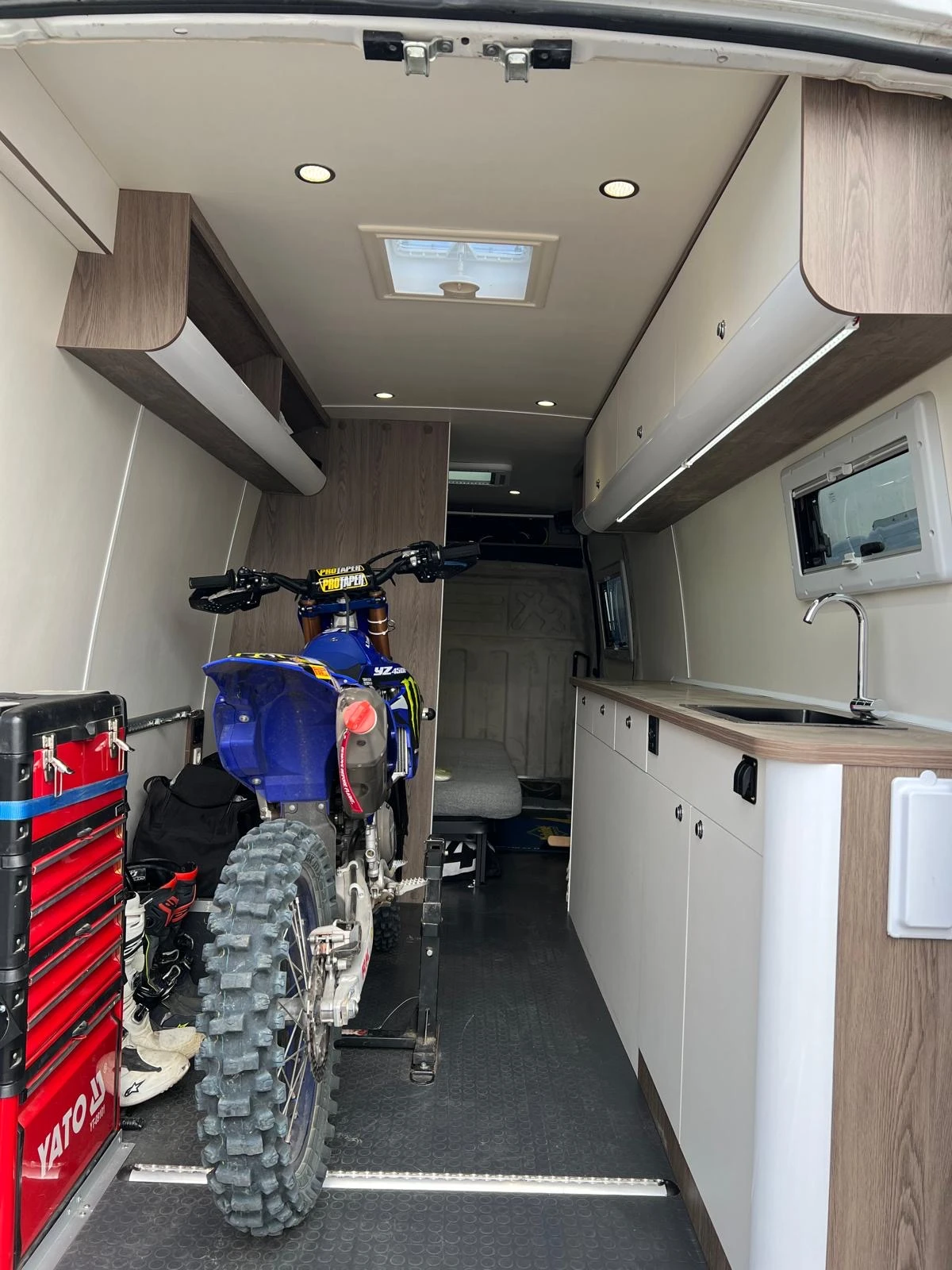 Iveco Daily, снимка 6 - Бусове и автобуси - 54883606