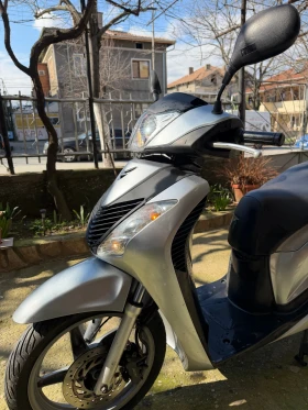 Honda Sh, снимка 1
