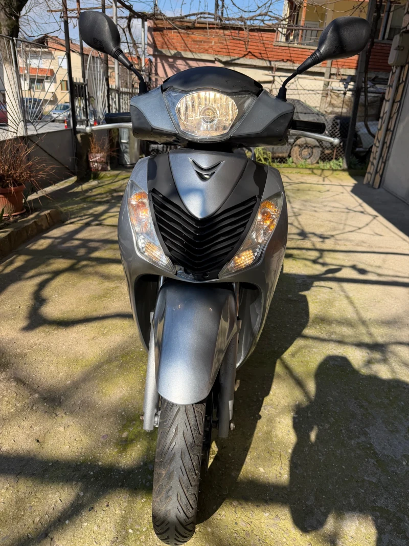 Honda Sh, снимка 3 - Мотоциклети и мототехника - 53585352