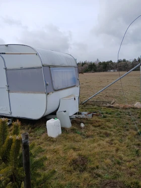 Каравана Adria, снимка 13