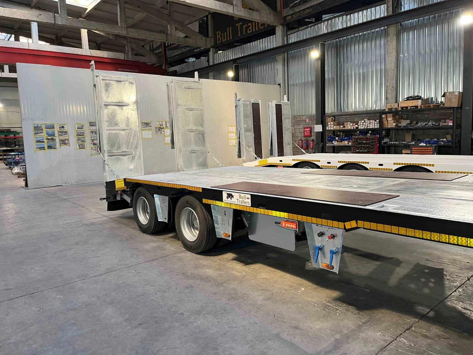   BULL TRAILERS MINOTAURO | Mobile.bg   4