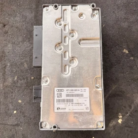 ����� �� �������� �� ����� ��������� Bang Olufsen � ��� ����� �� Audi ���� 8T1035223A-1235