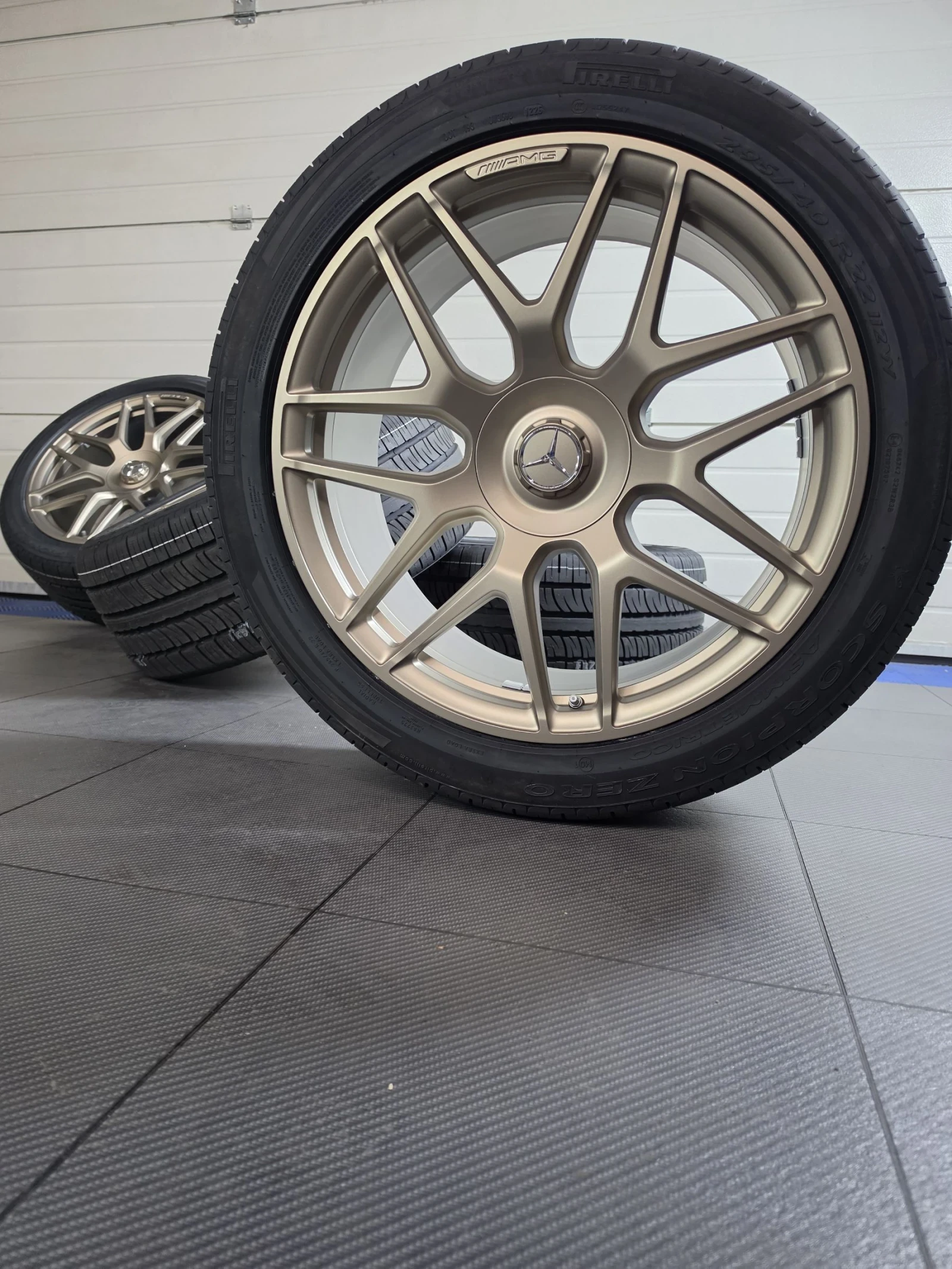 Гуми с джанти Pirelli 295/40R22, снимка 10 - Гуми и джанти - 54717897