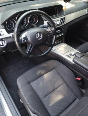 Mercedes-Benz E 220, снимка 5