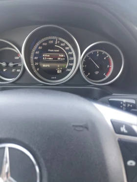 Mercedes-Benz E 220, снимка 9