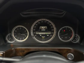 Mercedes-Benz E 300 ДИСТРОНИК/МЪРТВА ЗОНА/СПОРТ САЛОН/СУПЕРВИЗИЯ, снимка 15