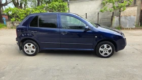 Skoda Fabia 1.9 101кс втори собственик, снимка 8