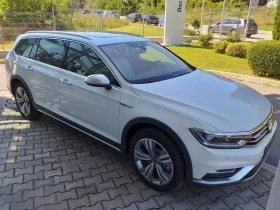 VW Passat Alltrack Лизингов Реални километри Всички екстри, снимка 2