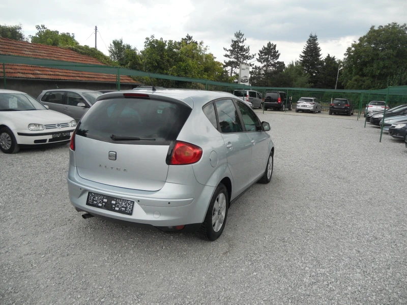 Seat Altea 1.6TDIЛизинг!!!Common rail 105 КОНСКИ СИЛИ, снимка 4 - Автомобили и джипове - 37702020