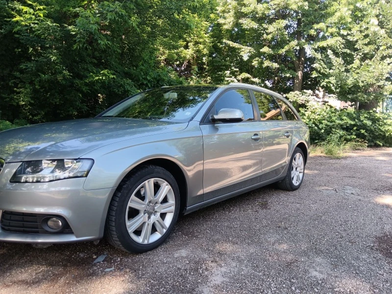 Audi A4 2.7 ръчка, снимка 3 - Автомобили и джипове - 45959600