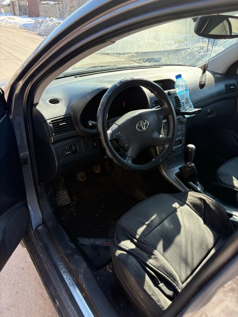 Toyota Avensis 1.8, снимка 6 - Автомобили и джипове - 49323661