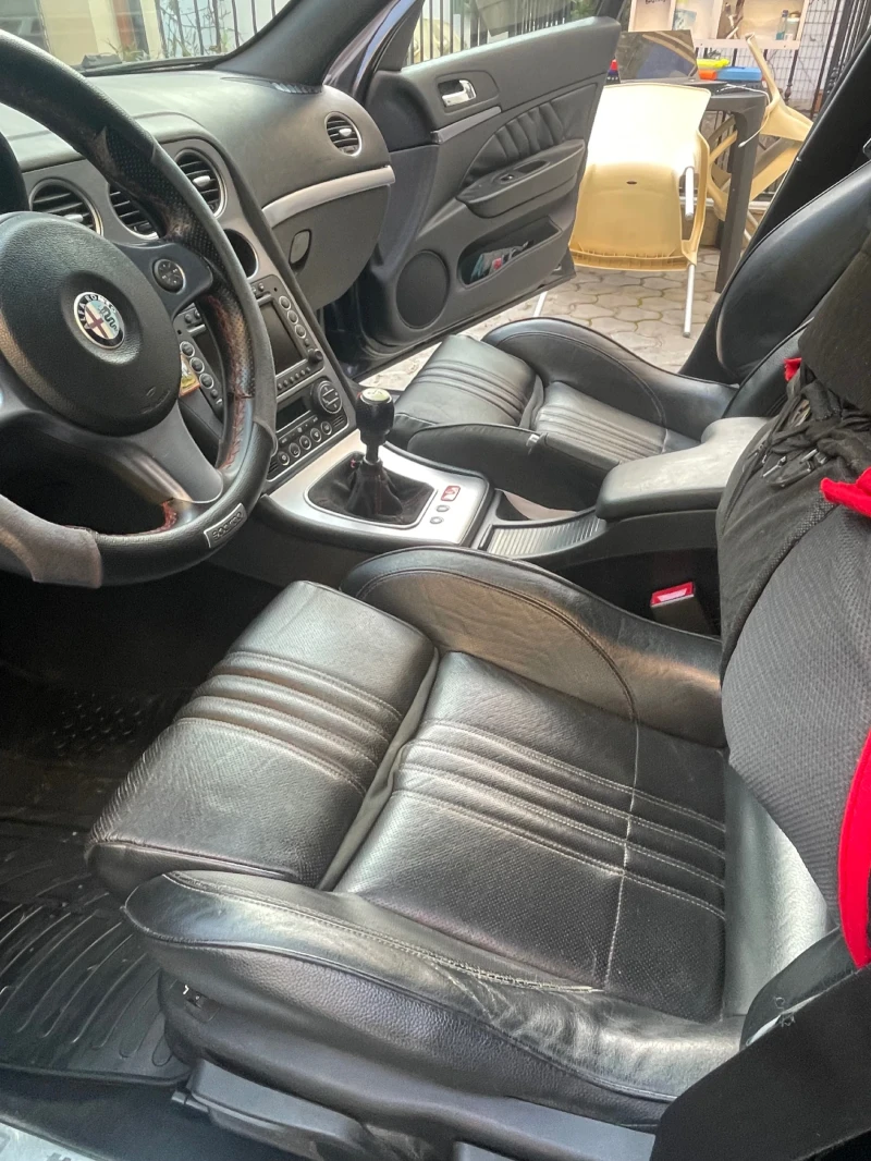 Alfa Romeo 159 sportwagon Ti, снимка 13 - Автомобили и джипове - 52083148