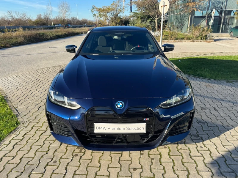 BMW i4 M50 xDrive Гран Купе, снимка 8 - Автомобили и джипове - 52534080