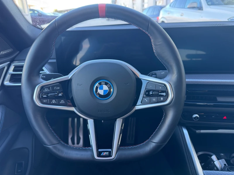 BMW i4 M50 xDrive Гран Купе, снимка 16 - Автомобили и джипове - 52534080