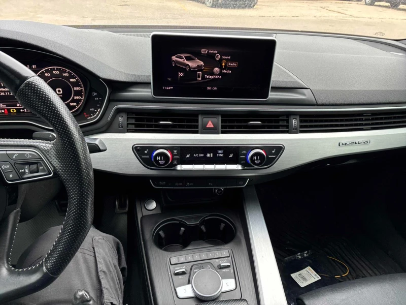 Audi A4 Black optic* Distr* 3xS-line* 360Камера* B&O музик, снимка 9 - Автомобили и джипове - 52574874