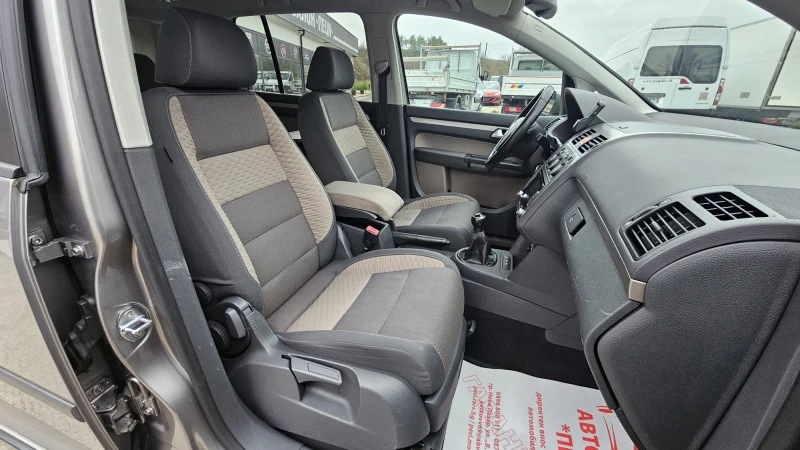 VW Touran CROSS 2.0TDi 8Valve 6SP-ТОП СЪСТ-ЛИЗИНГ, снимка 12 - Автомобили и джипове - 52727249