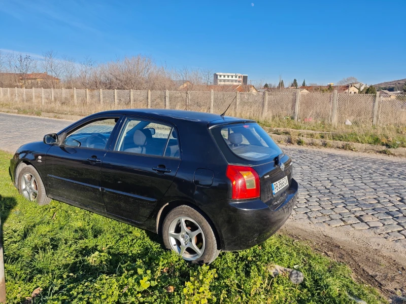 Toyota Corolla 2.0TDI 90ks, снимка 5 - Автомобили и джипове - 52940653