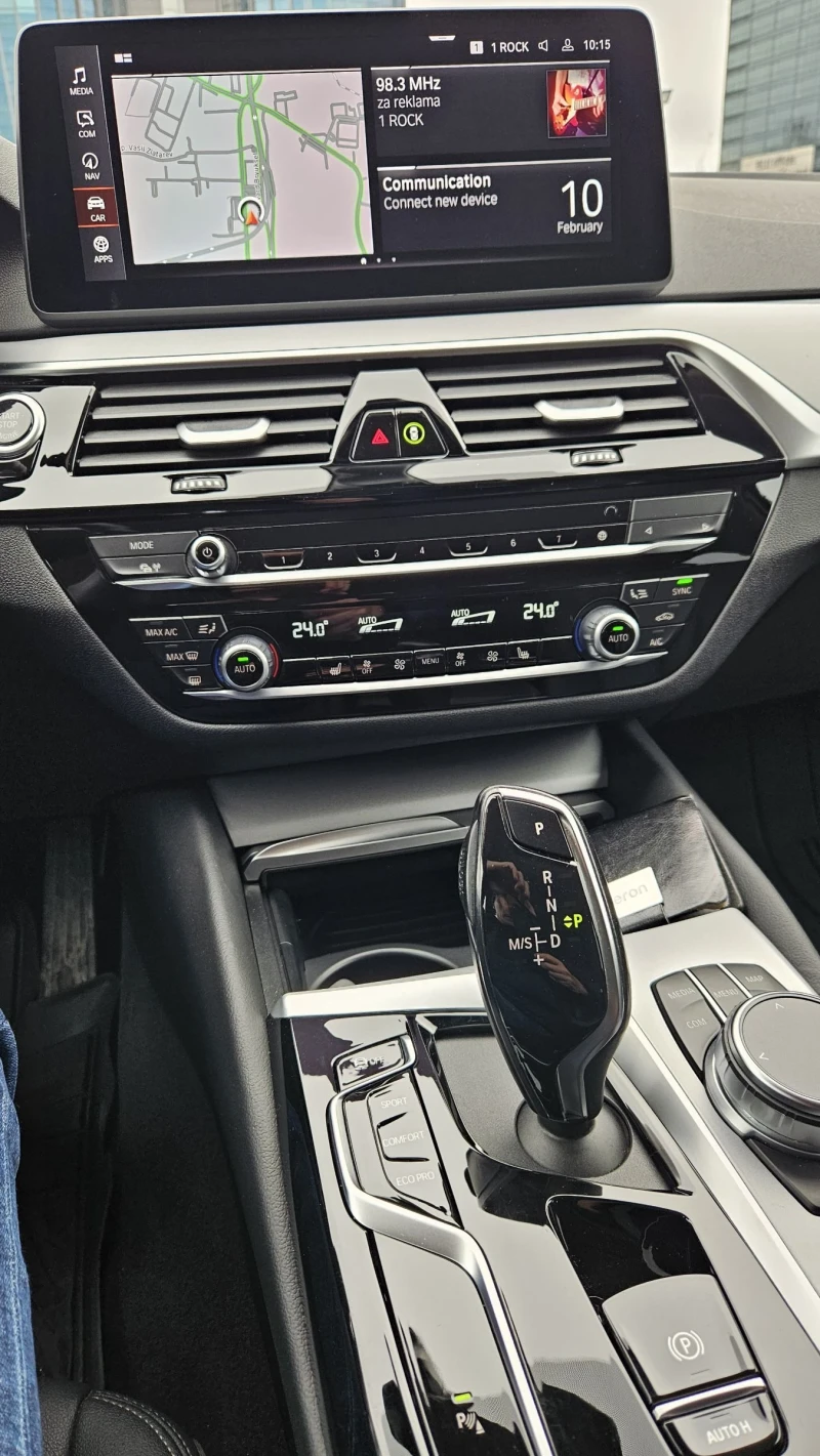 BMW 520, снимка 7 - Автомобили и джипове - 53429668