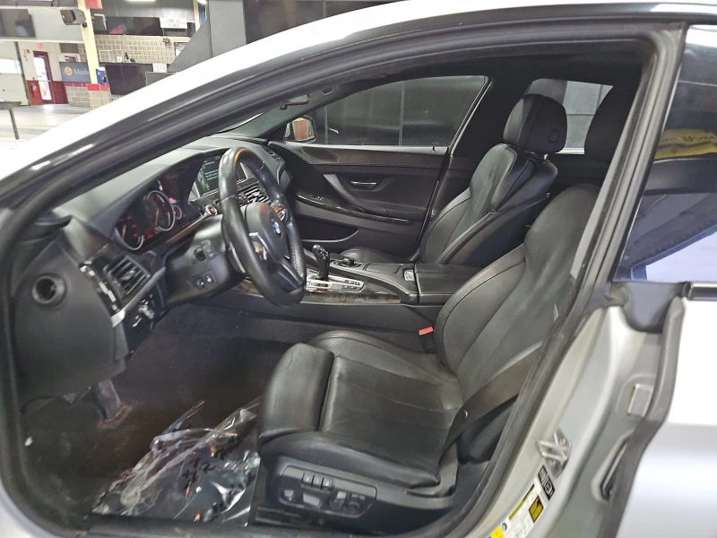 BMW 640 M* SPORT* XDRIVE* ДИГИТАЛНО* ТАБЛО* МАСАЖ* 360КАМЕ, снимка 12 - Автомобили и джипове - 53455934