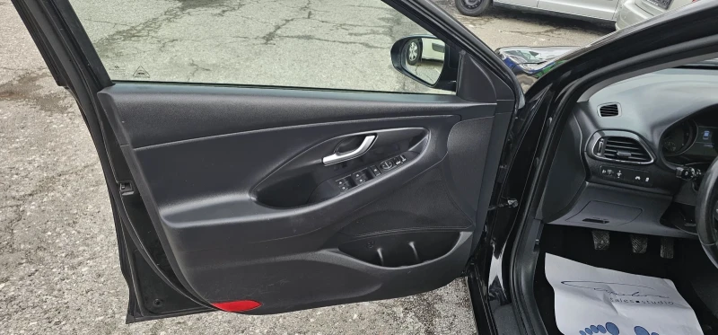 Hyundai I30 1.6DTCI Камера Германия Лизинг , снимка 13 - Автомобили и джипове - 53538218