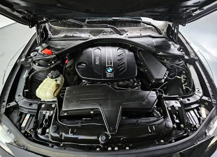 BMW 320 Sport - изображение 6