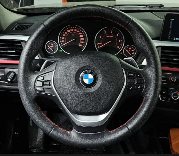 BMW 320 Sport, снимка 14 - Автомобили и джипове - 52750947
