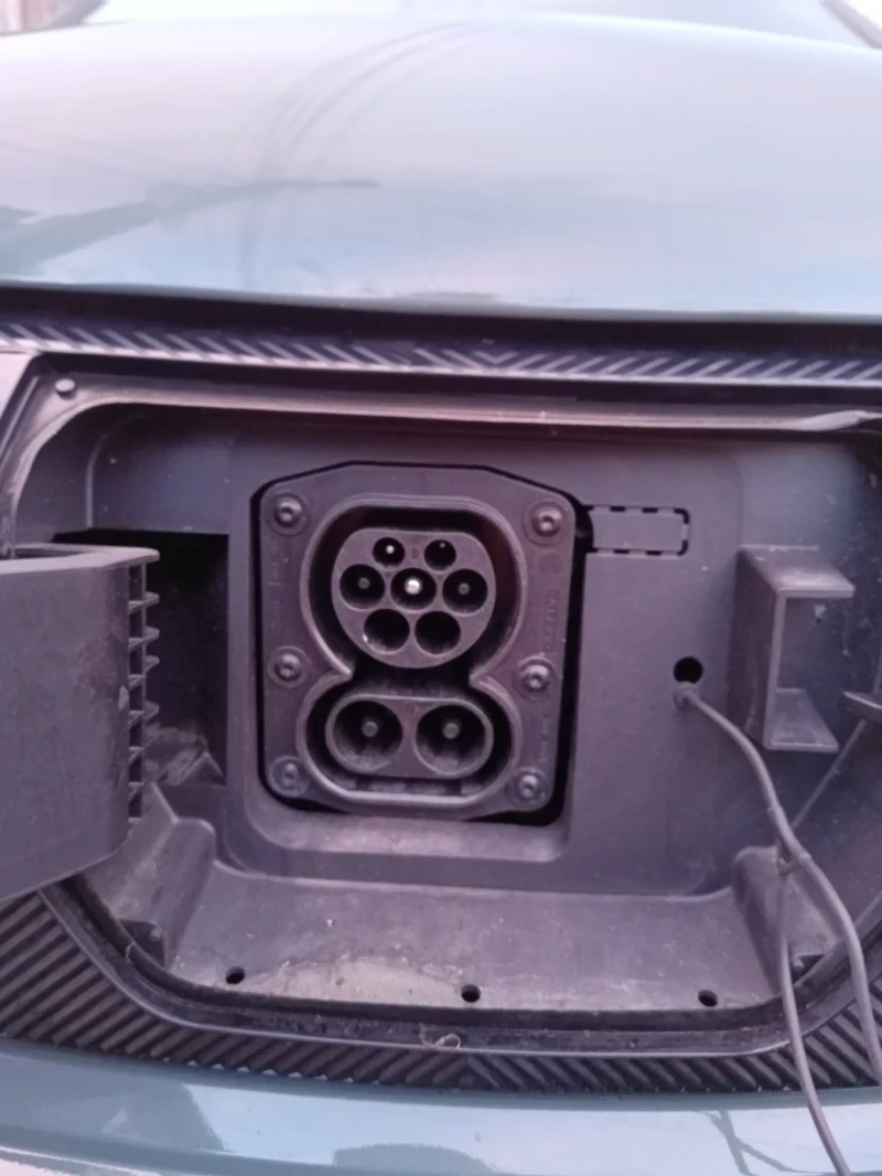 Dacia Spring, снимка 11 - Автомобили и джипове - 53951206