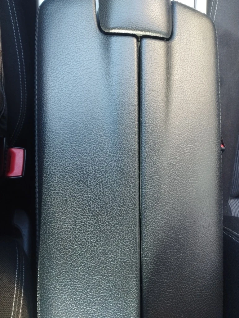 Mercedes-Benz E 220, снимка 8 - Автомобили и джипове - 54148396