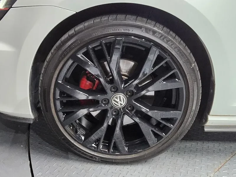 VW Golf 2.0 Gti Extreme Edition, снимка 5 - Автомобили и джипове - 55830428