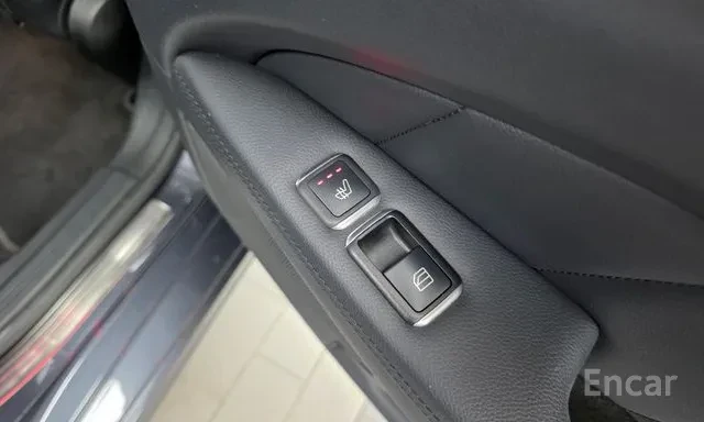 Mercedes-Benz CLS 350 D 4MATIC * AMG * FACELIFT * ОБДУХВАНЕ * ПАНОРАМА, снимка 12 - Автомобили и джипове - 56130390
