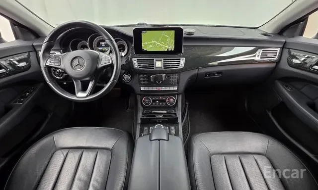 Mercedes-Benz CLS 350 D 4MATIC * AMG * FACELIFT * ОБДУХВАНЕ * ПАНОРАМА, снимка 9 - Автомобили и джипове - 56130390