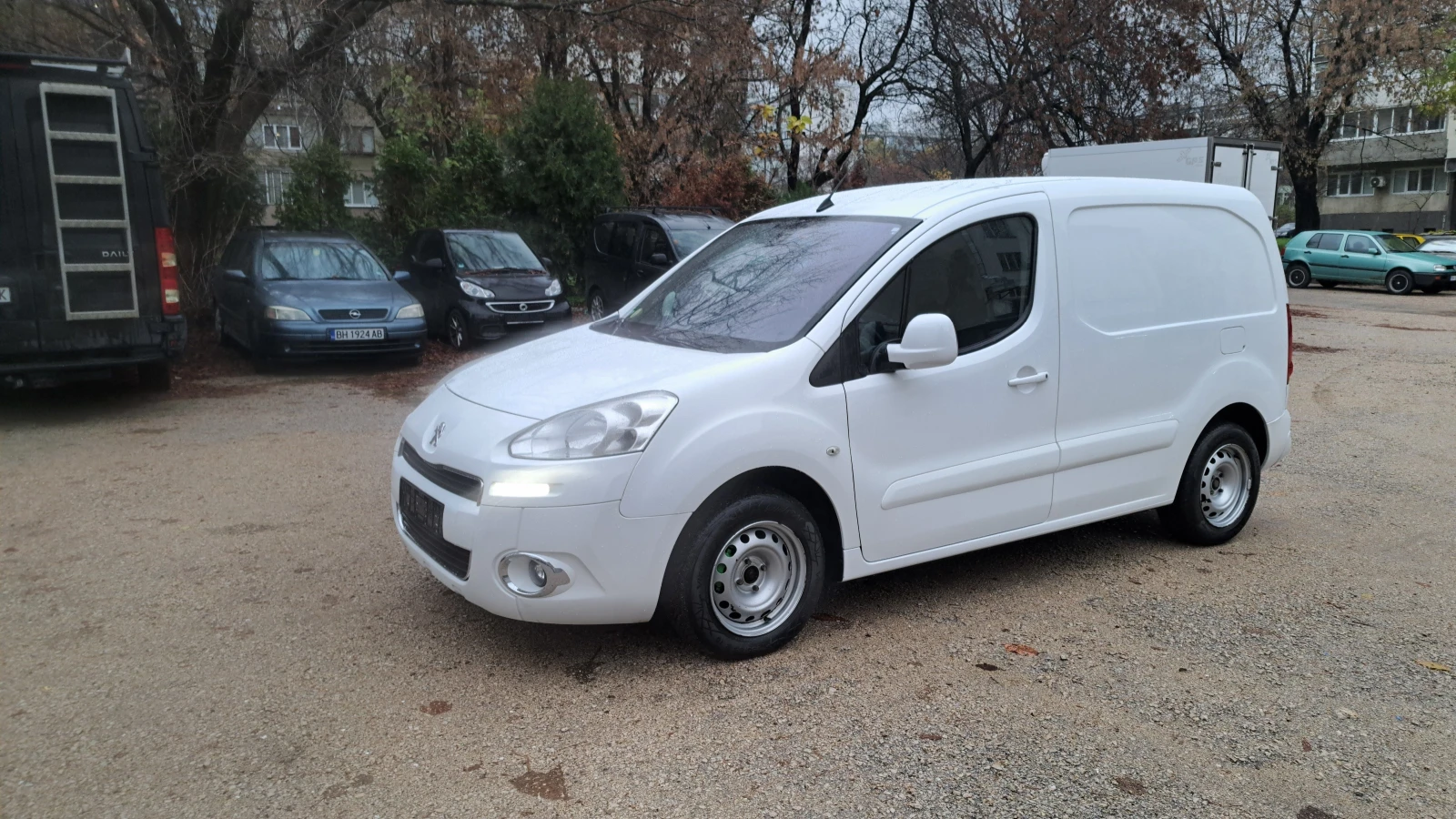 Peugeot Partner  2÷1 места ТОП, снимка 1