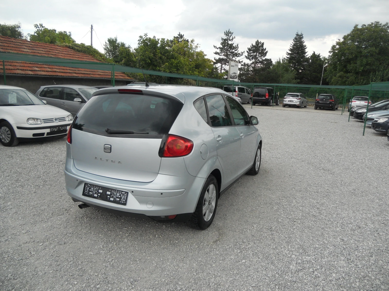 Seat Altea 1.6TDIЛизинг!!!Common rail 105 КОНСКИ СИЛИ - изображение 4