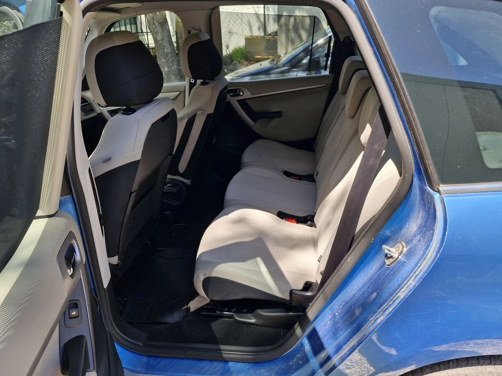 Citroen C4 Picasso 1.6 бензин и Газ 120к.с. - изображение 10