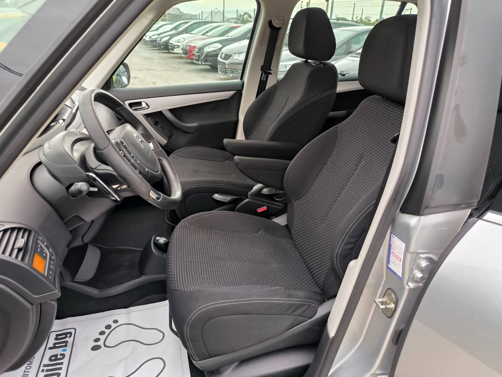 Citroen C4 Picasso 1.6d-7m-Euro-5A | Mobile.bg — изображение 15