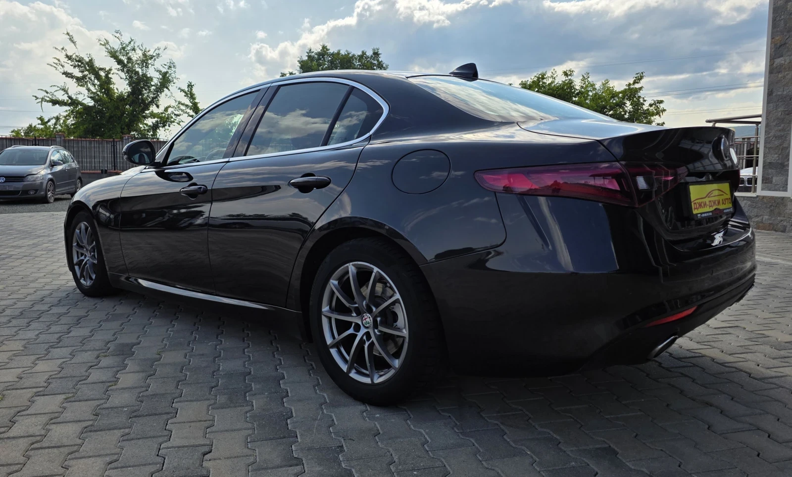 Alfa Romeo Giulia 2.2TD 180kc  - изображение 6