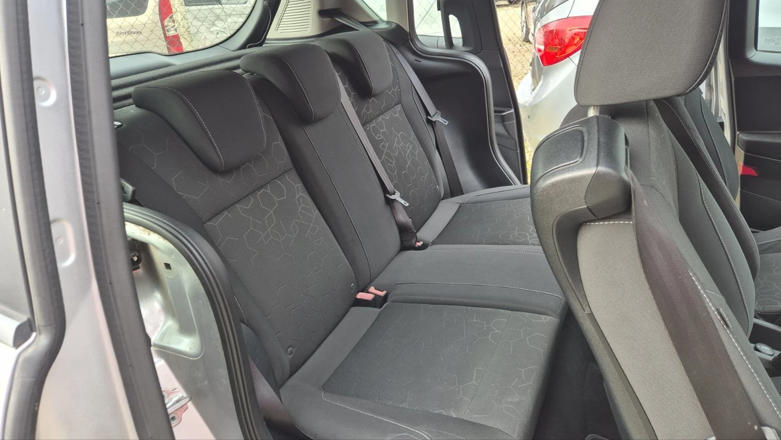 Ford B-Max 1.5 d | Mobile.bg   13