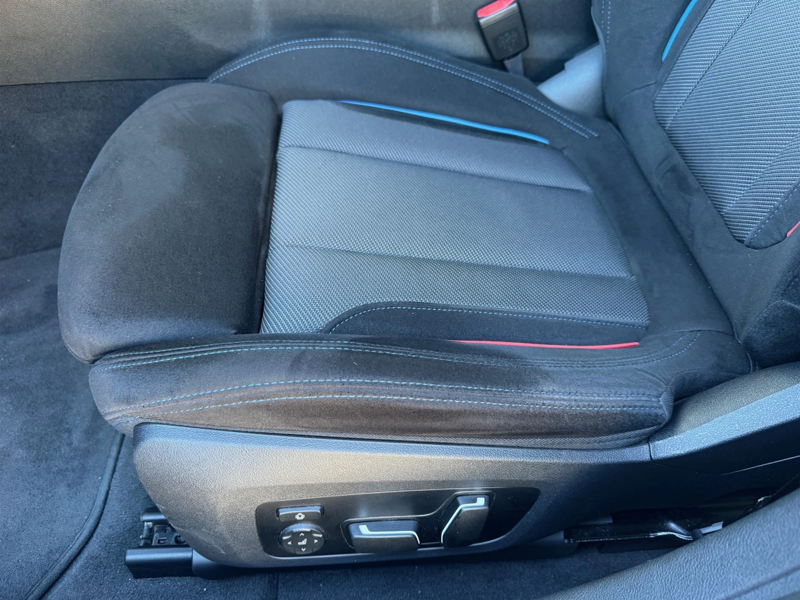 BMW i4 M50 xDrive   | Mobile.bg   17