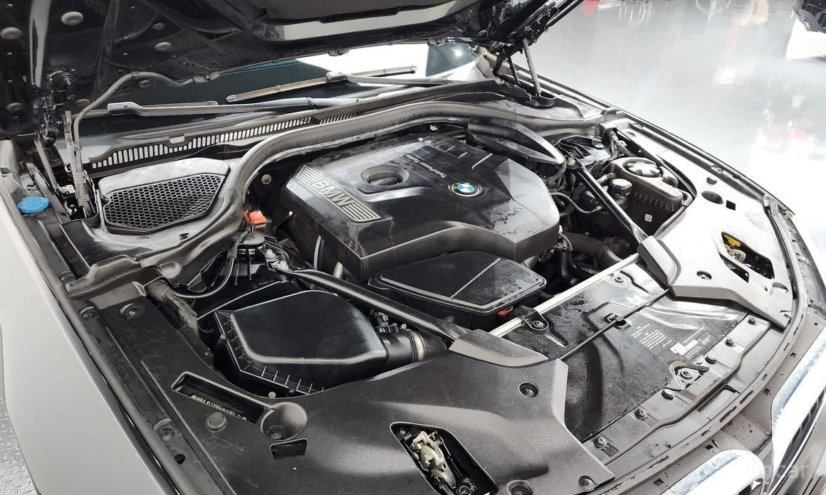 BMW 530  - изображение 6