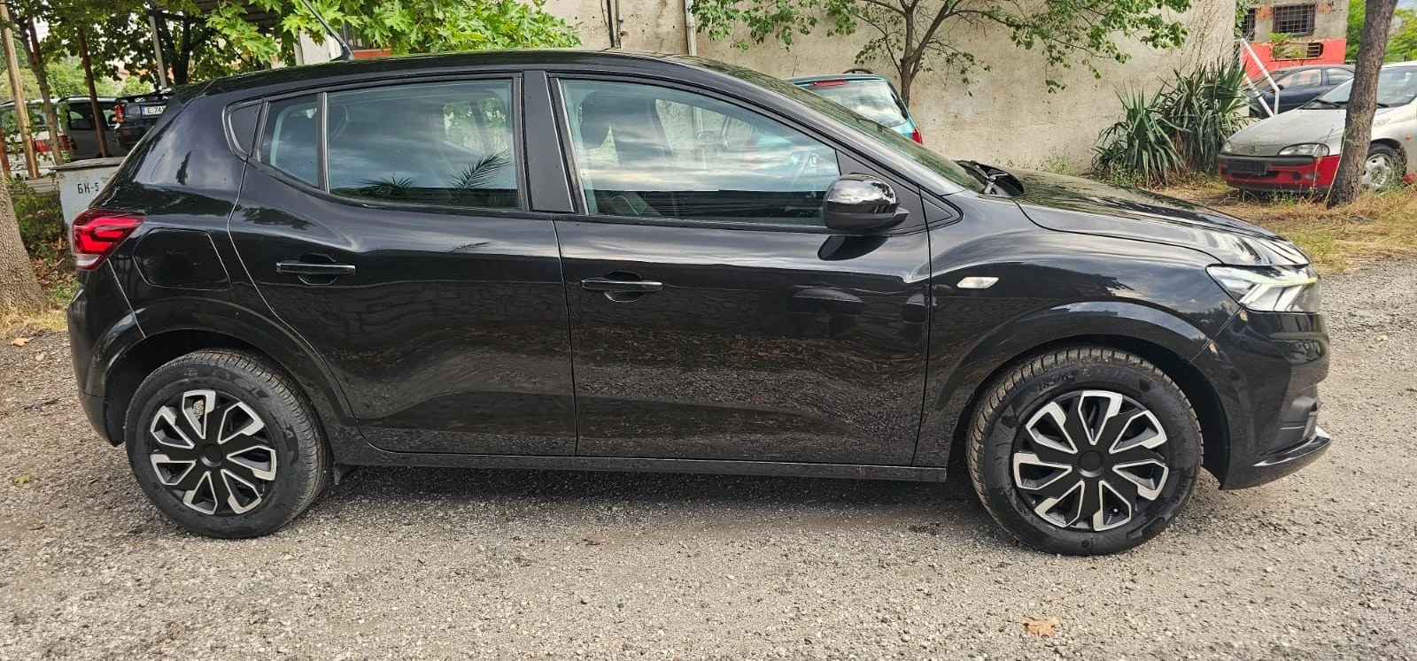 Dacia Sandero 1.0 Бензин/газ - изображение 7